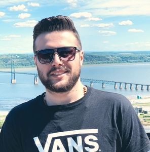 Meet your Posher, Mark